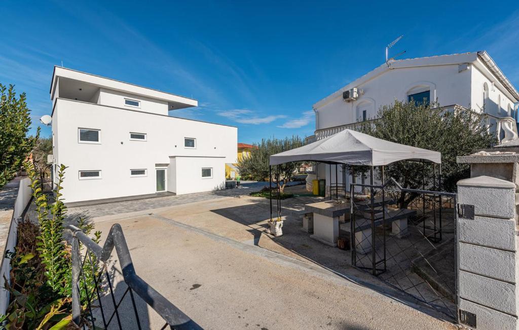 Luxurioeses Penthouse Welle Mit Whirlpool, Grill Und Meerblick Vir Bagian luar foto
