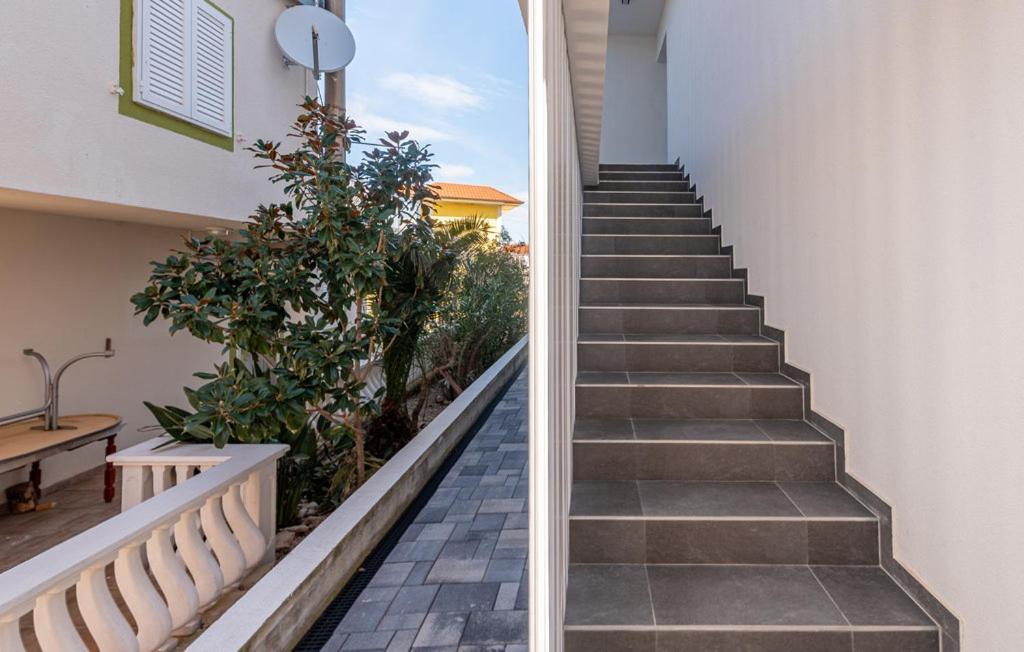 Luxurioeses Penthouse Welle Mit Whirlpool, Grill Und Meerblick Vir Bagian luar foto